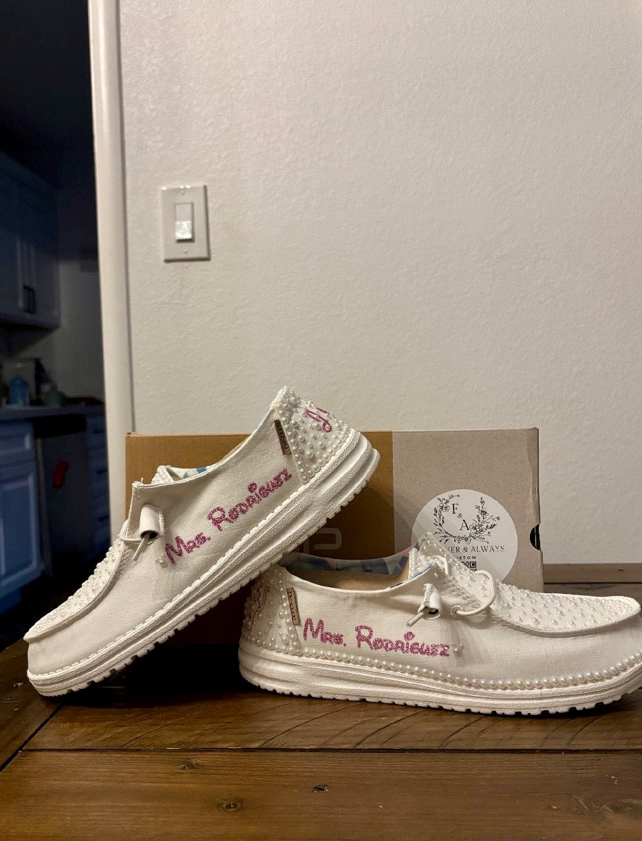 Custom Wedding/Pearl Dude Shoes Hidden Mickey - Perfect Bridal shower gift, Anniversary gift, Christmas Gift, Gift for her, and more!