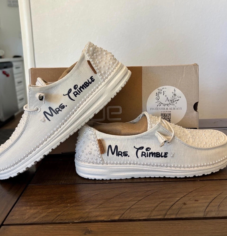 Custom Wedding/Pearl Dude Shoes Hidden Mickey - Perfect Bridal shower gift, Anniversary gift, Christmas Gift, Gift for her, and more!