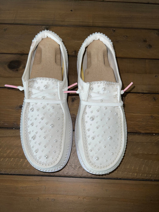 Custom Wedding / Pearl Wendy Rise Dude Shoes - Larger Pearls