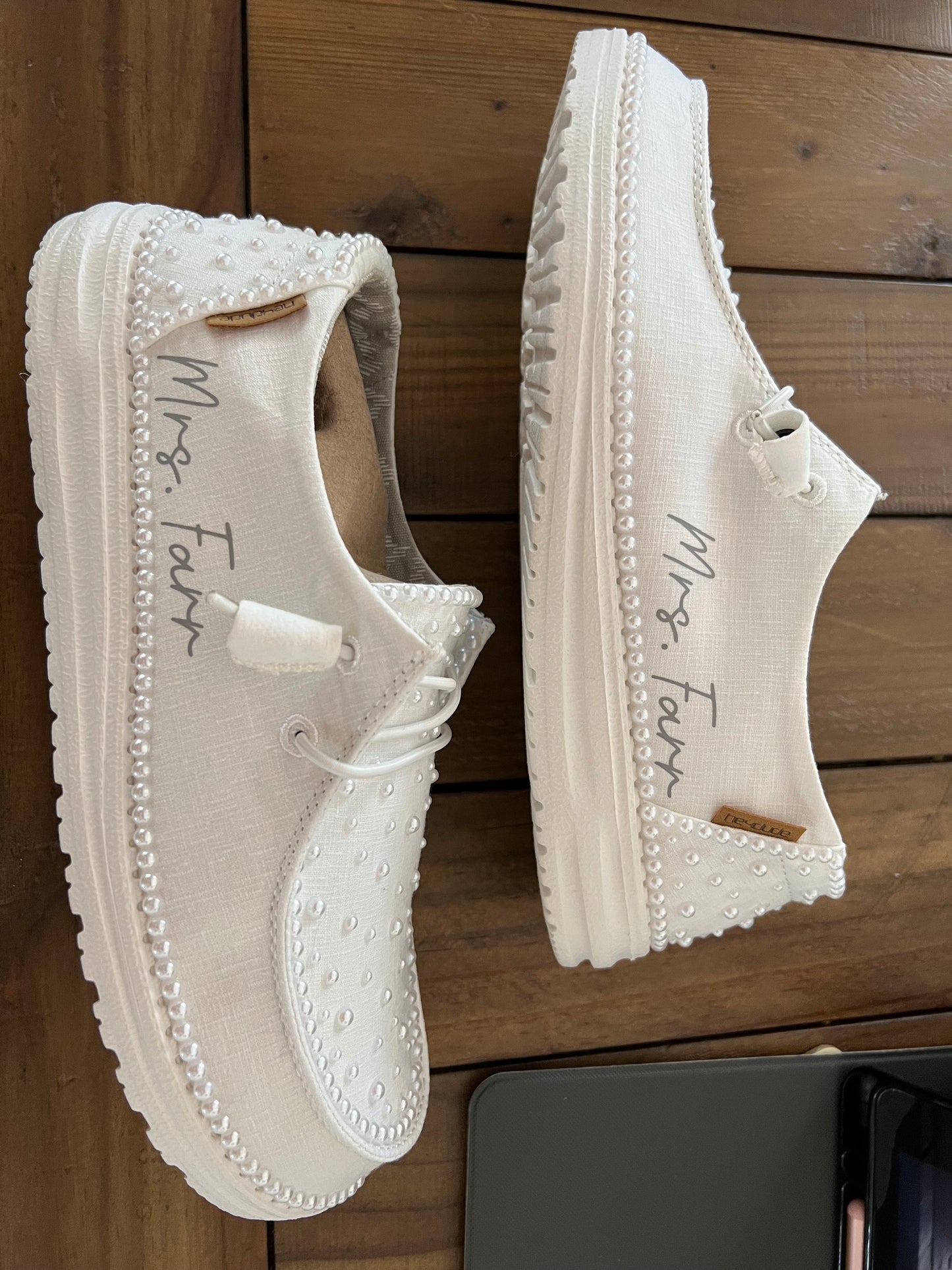 Custom Wedding/Pearl Dude Shoes (smaller pearls) - Perfect Bridal shower gift, Anniversary gift, Christmas Gift, Gift for her, and more!