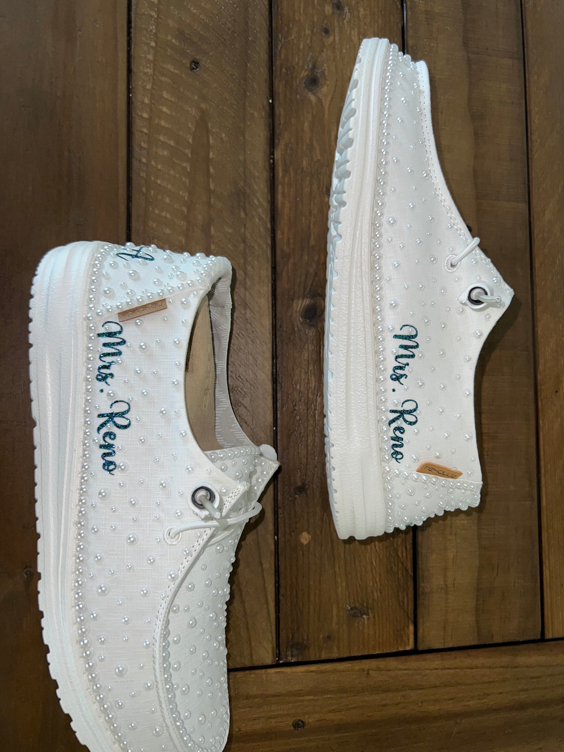 Custom Wedding/Pearl Dude Shoes (smaller pearls) - Perfect Bridal shower gift, Anniversary gift, Christmas Gift, Gift for her, and more!